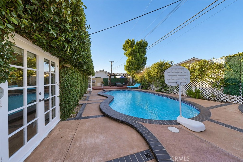 Property photo 30