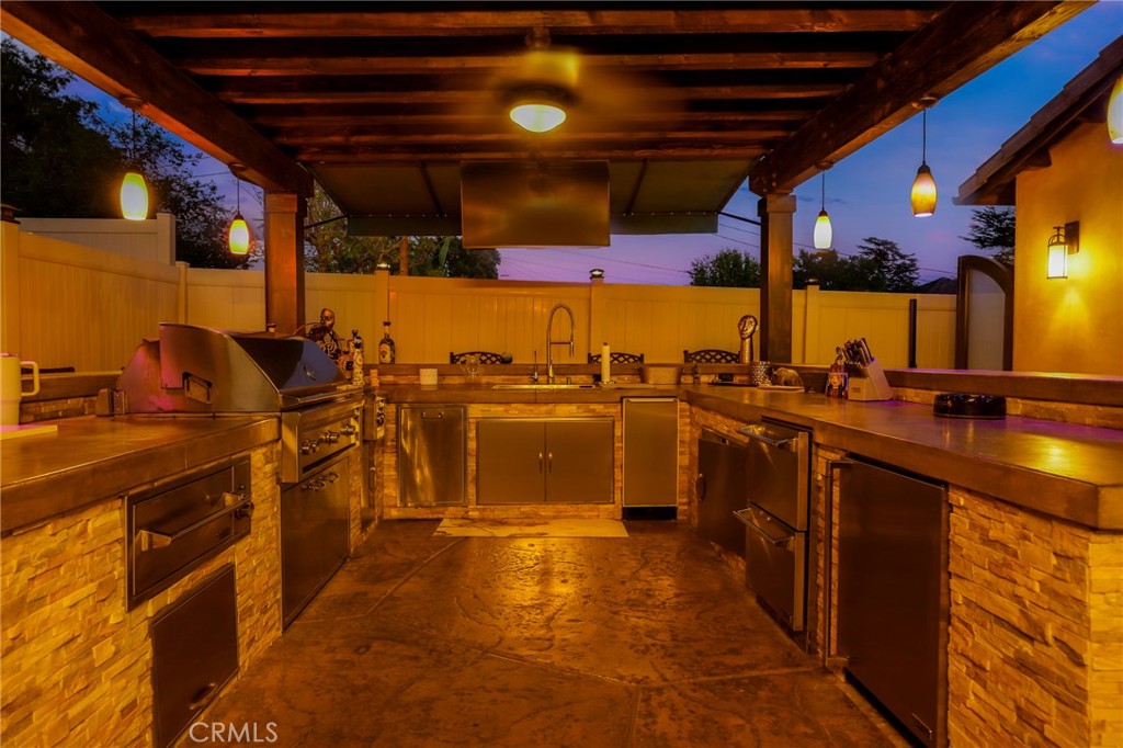 Property photo 40