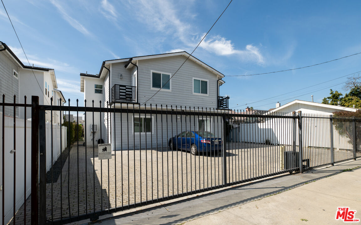 Property photo 38
