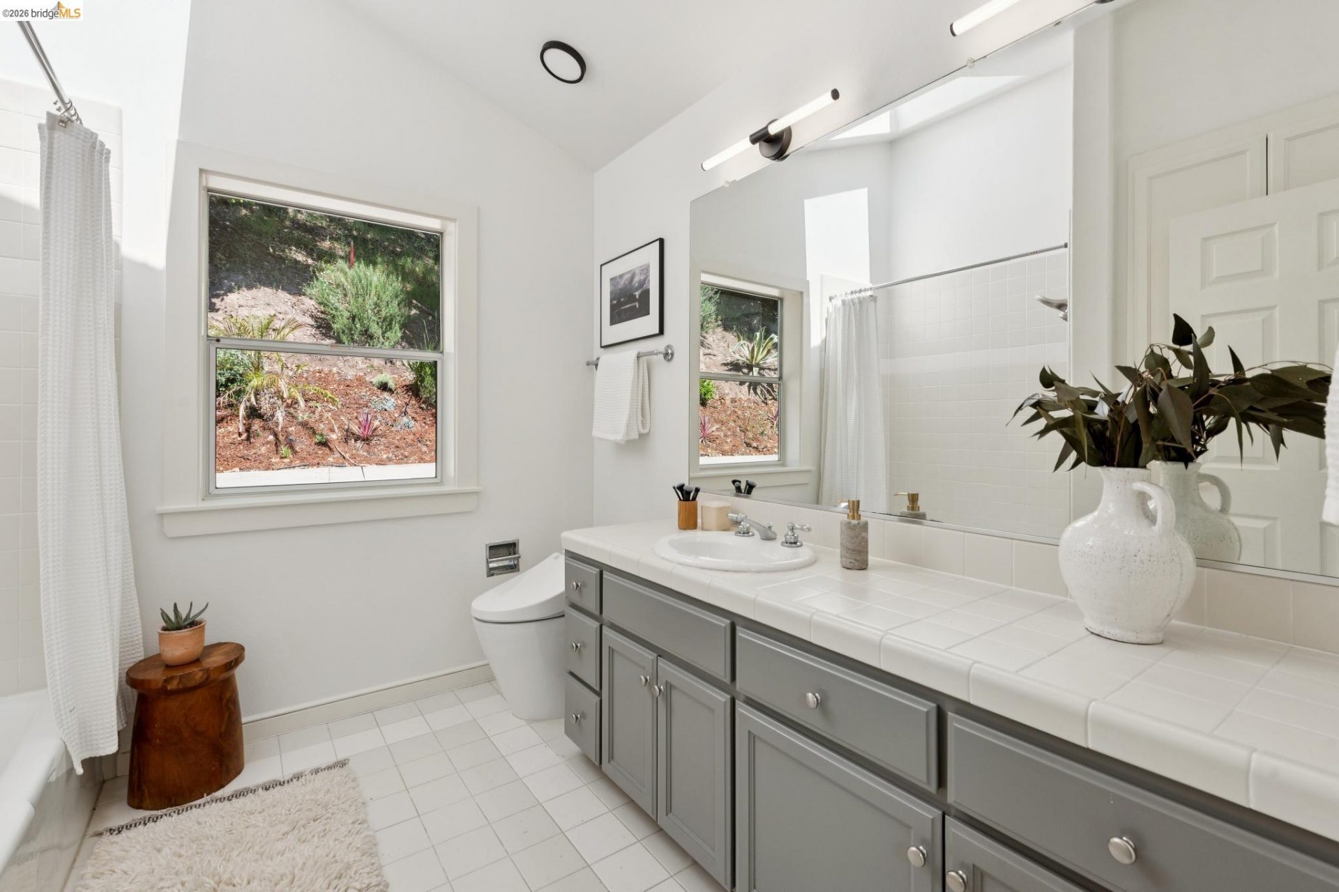 Property photo 50