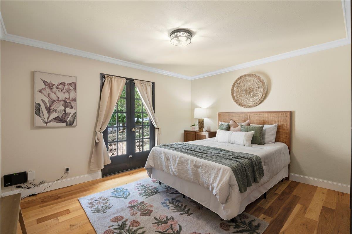 Property photo 32