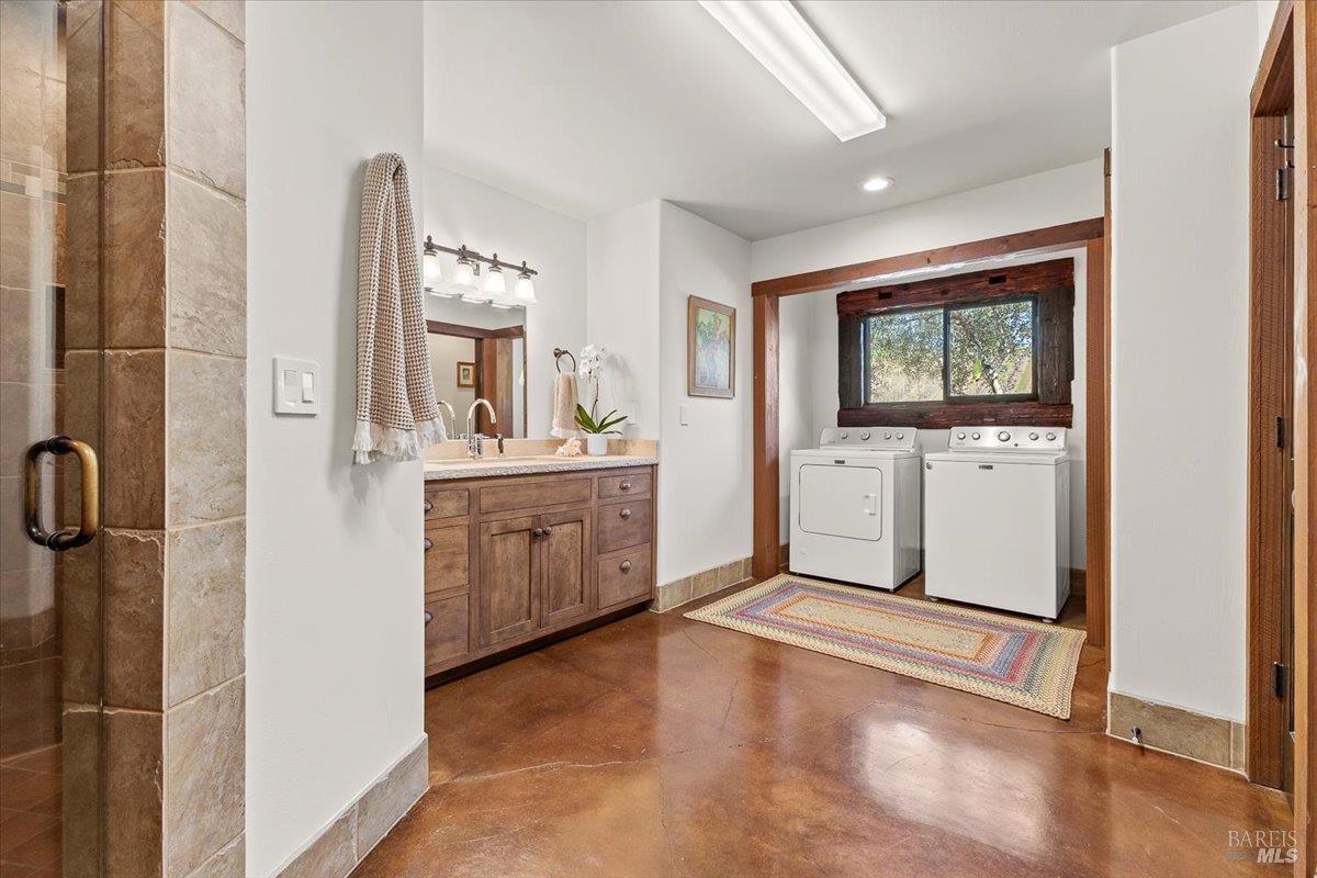 Property photo 43
