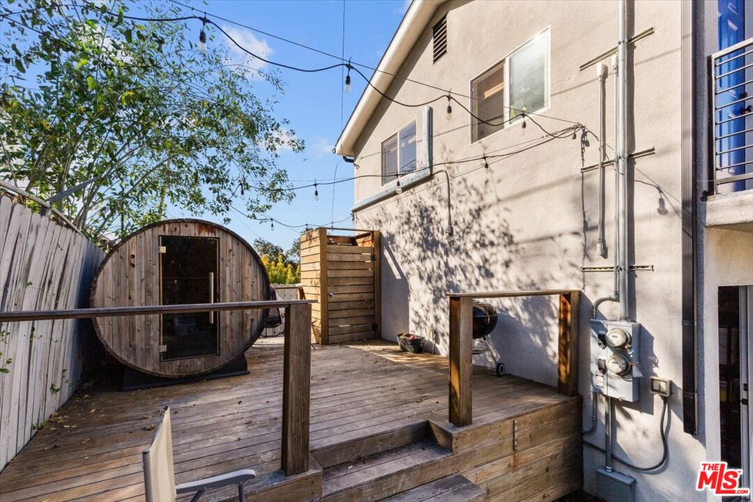 Property photo 44