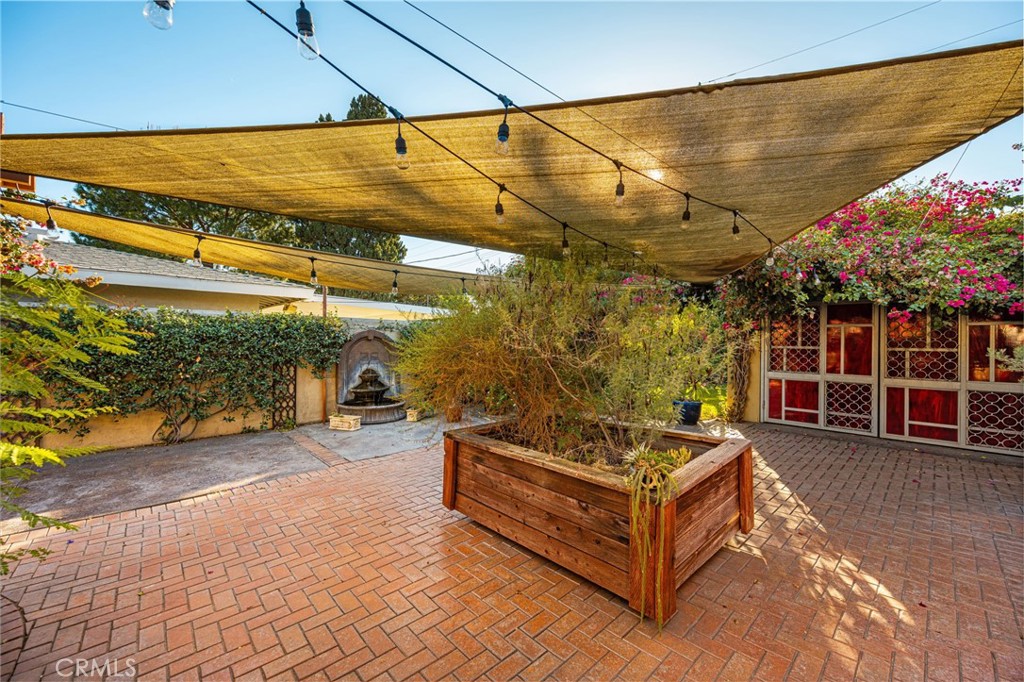 Property photo 38