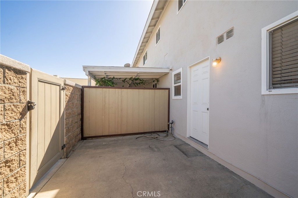 Property photo 32