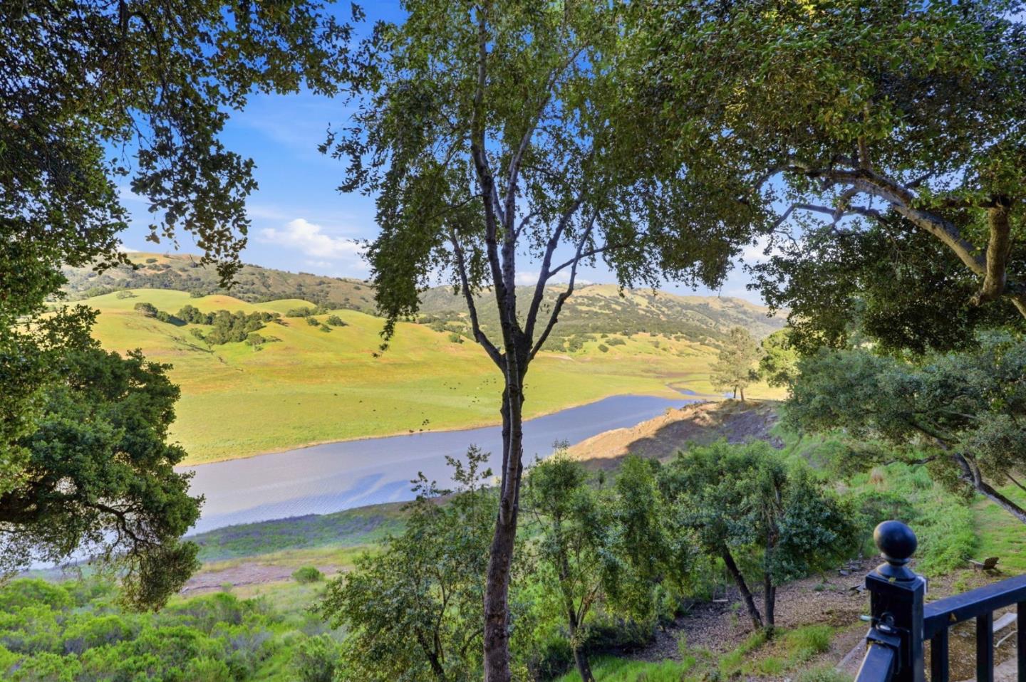Property photo 36