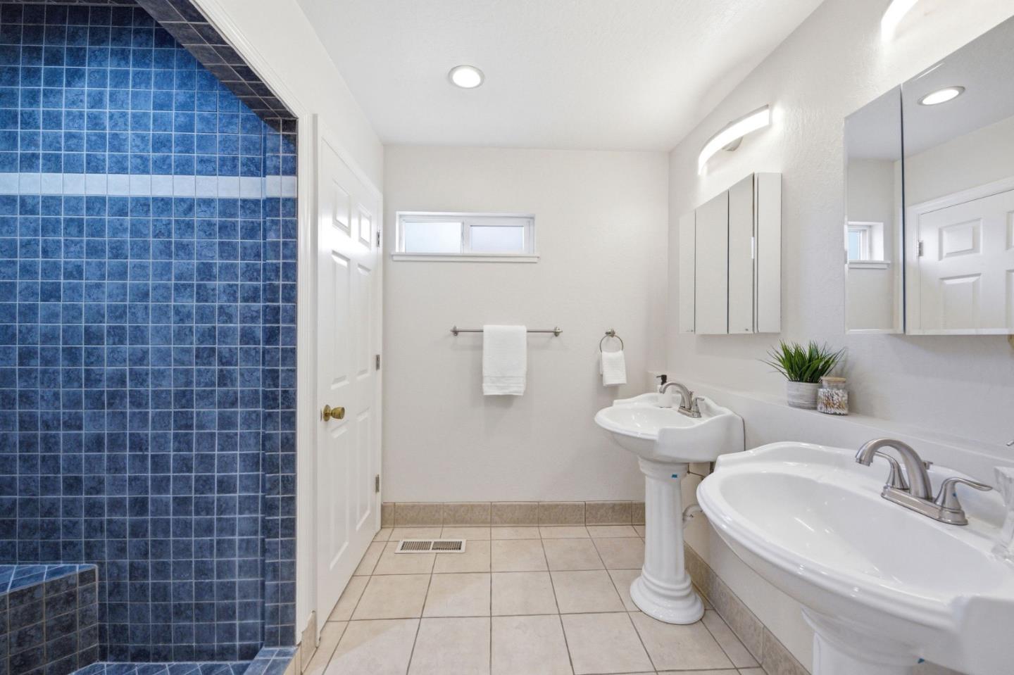 Property photo 45