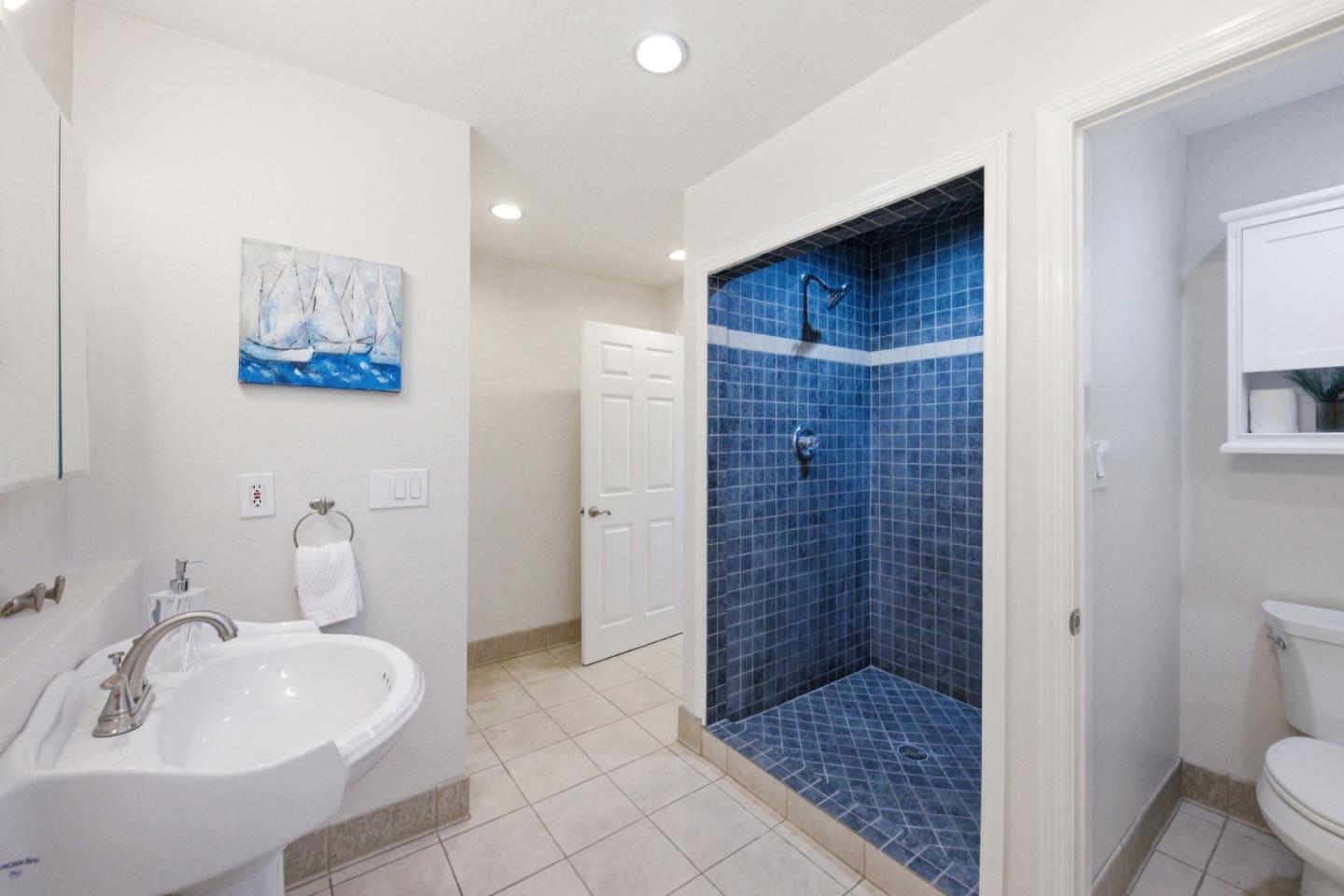 Property photo 46