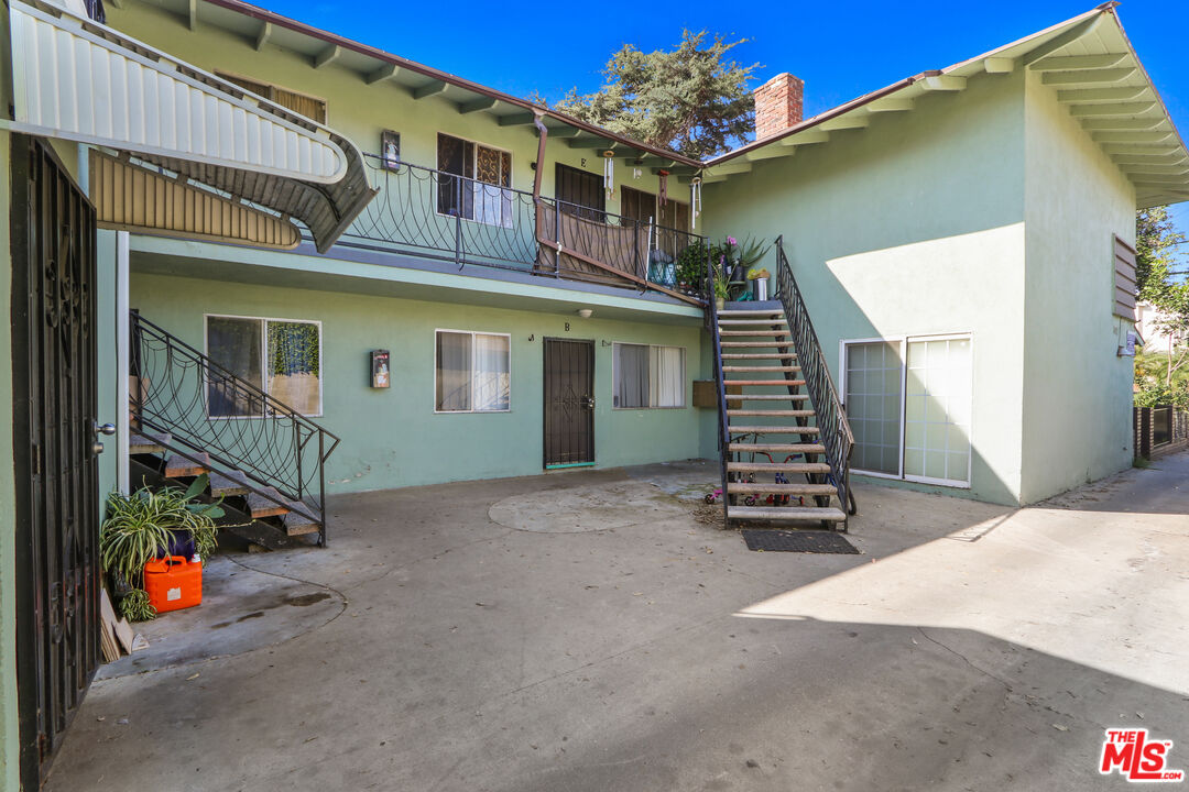 Property photo 11