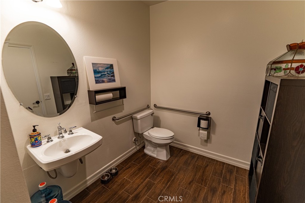 Property photo 31