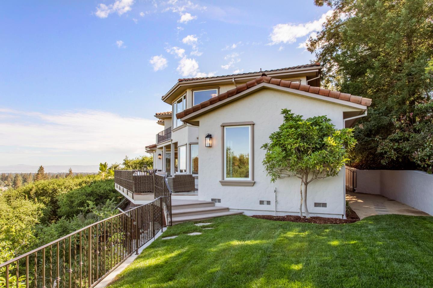Property photo 50