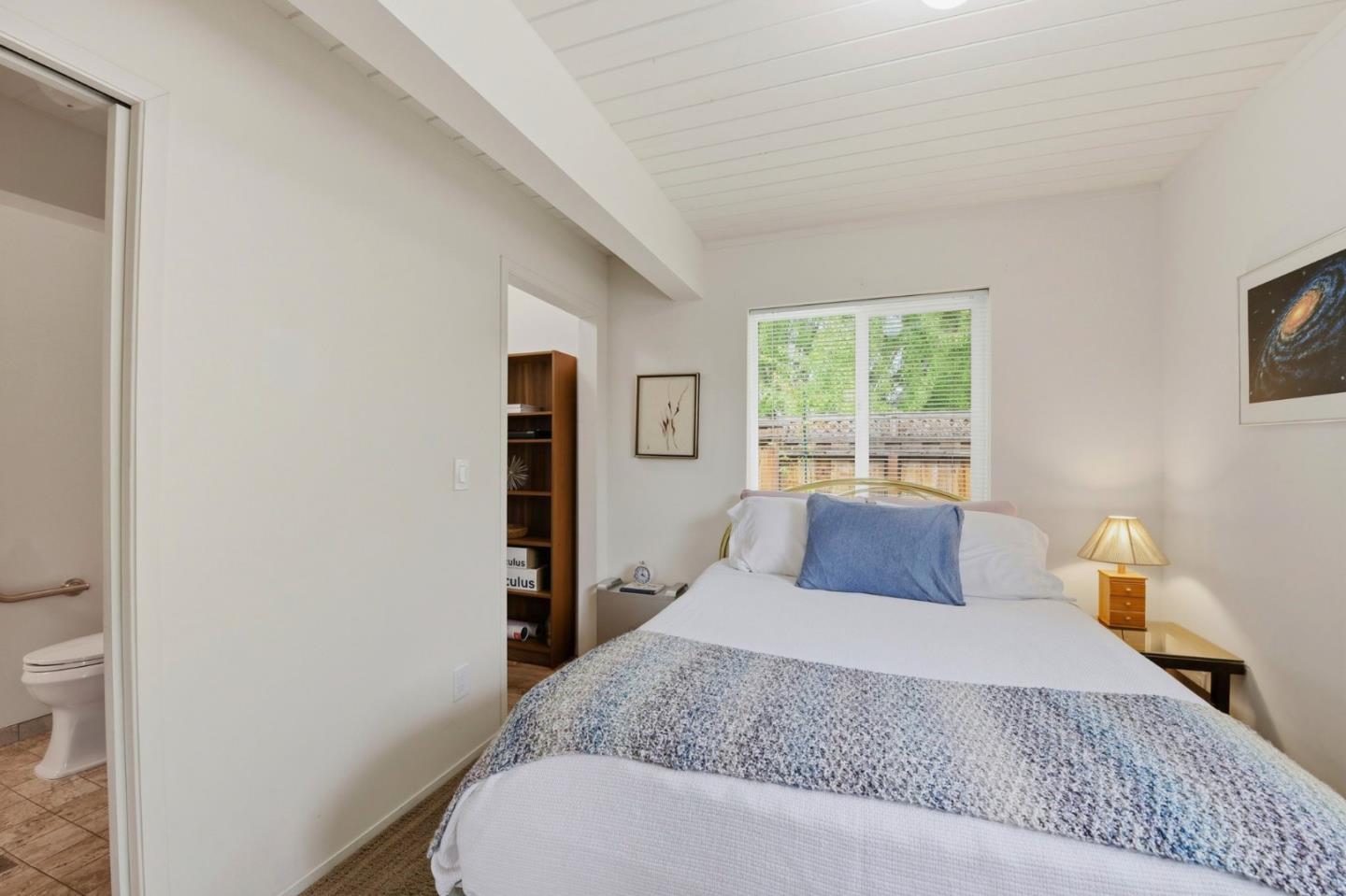 Property photo 37