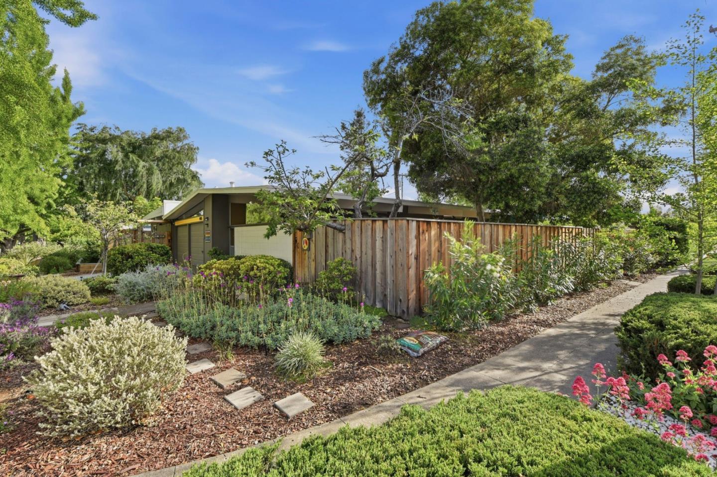 Property photo 43