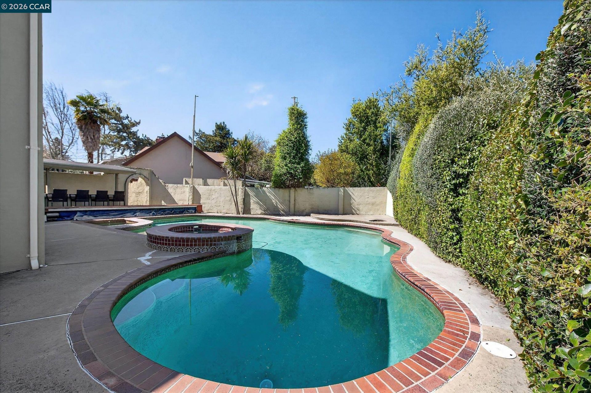 Property photo 38