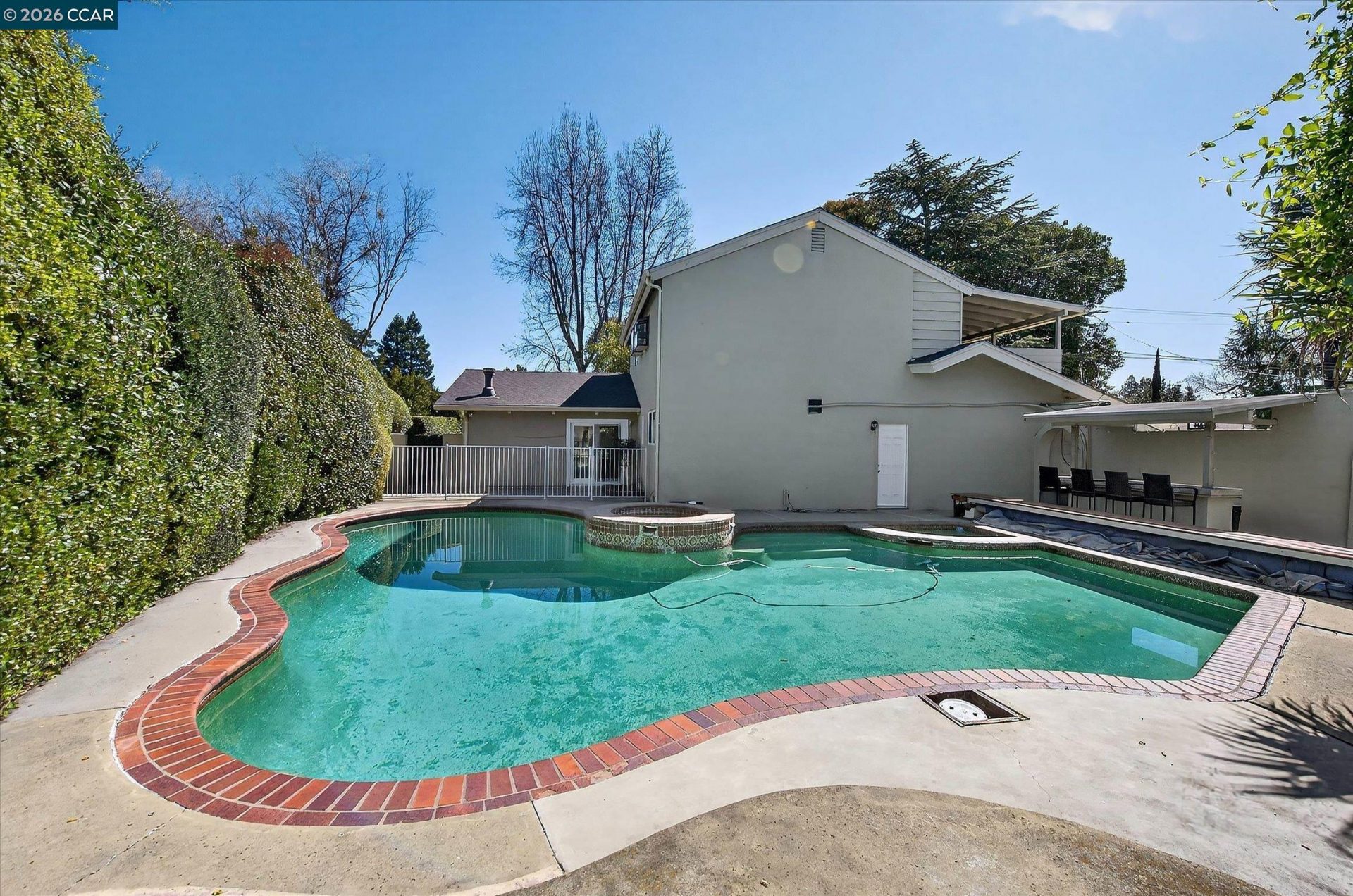 Property photo 40