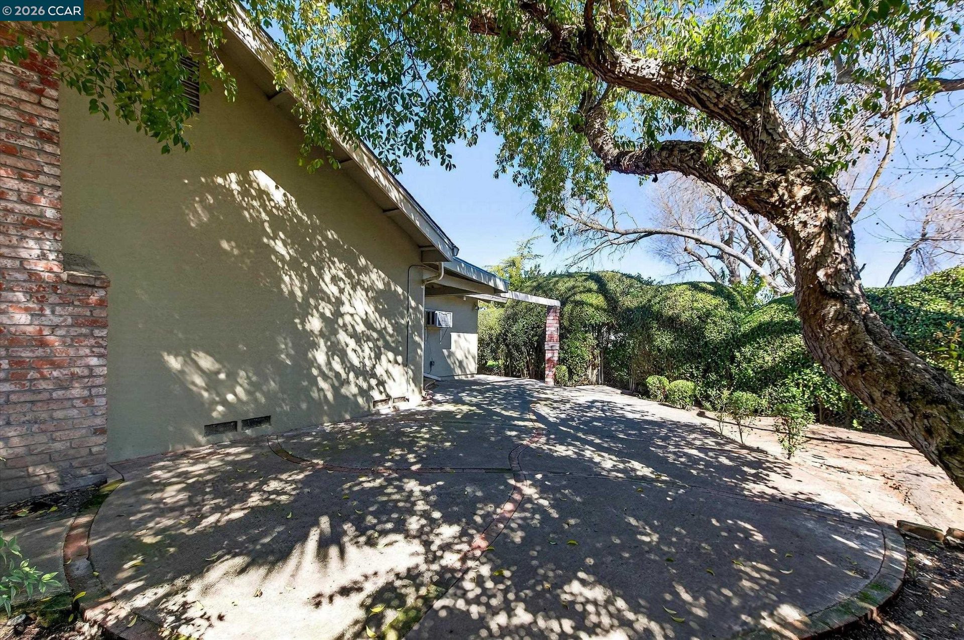Property photo 44