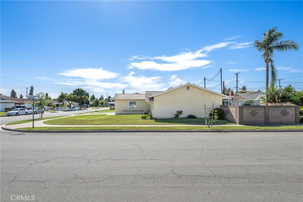 Property photo 44