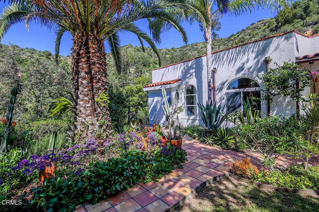 Property photo 37