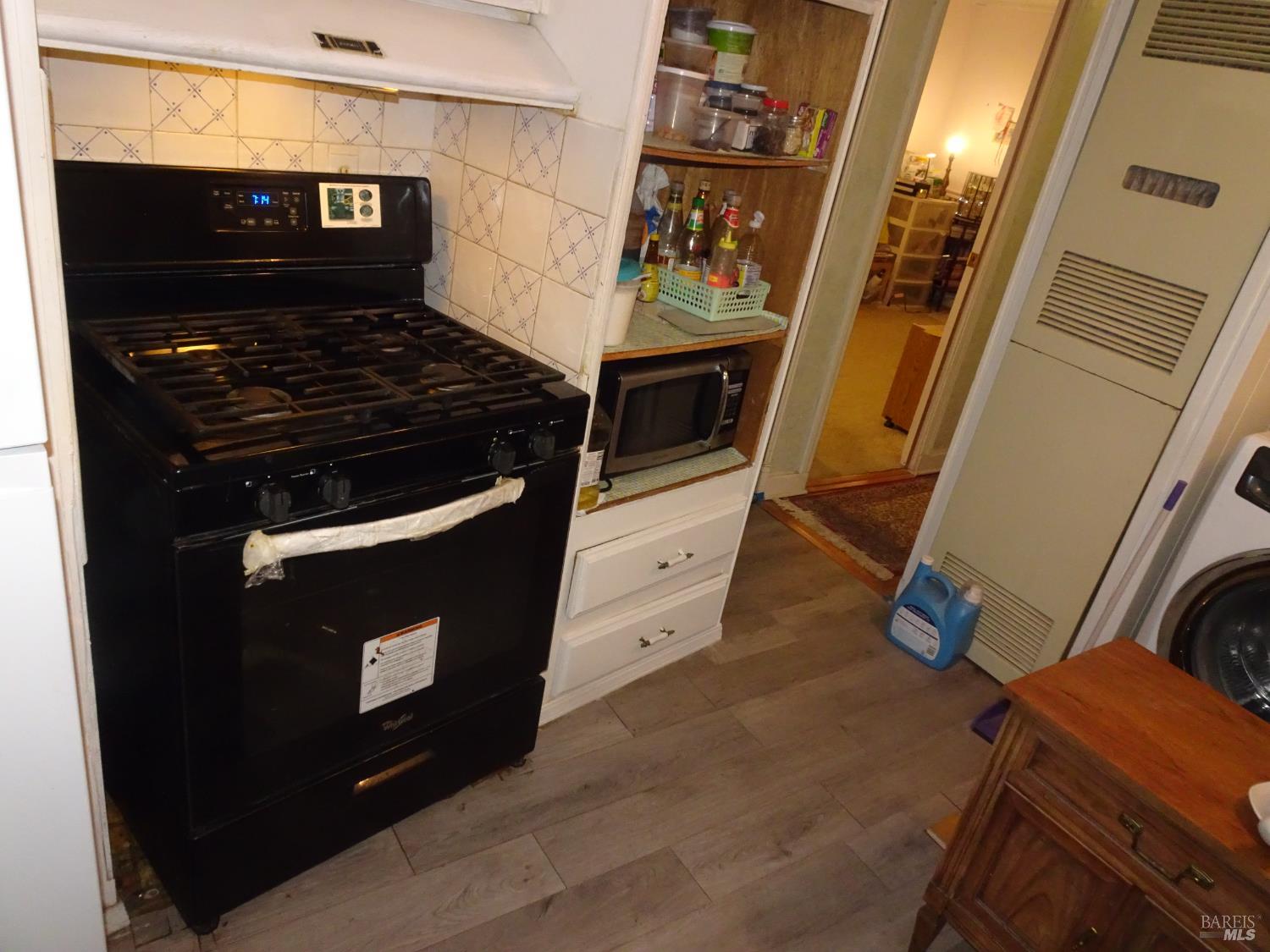 Property photo 28