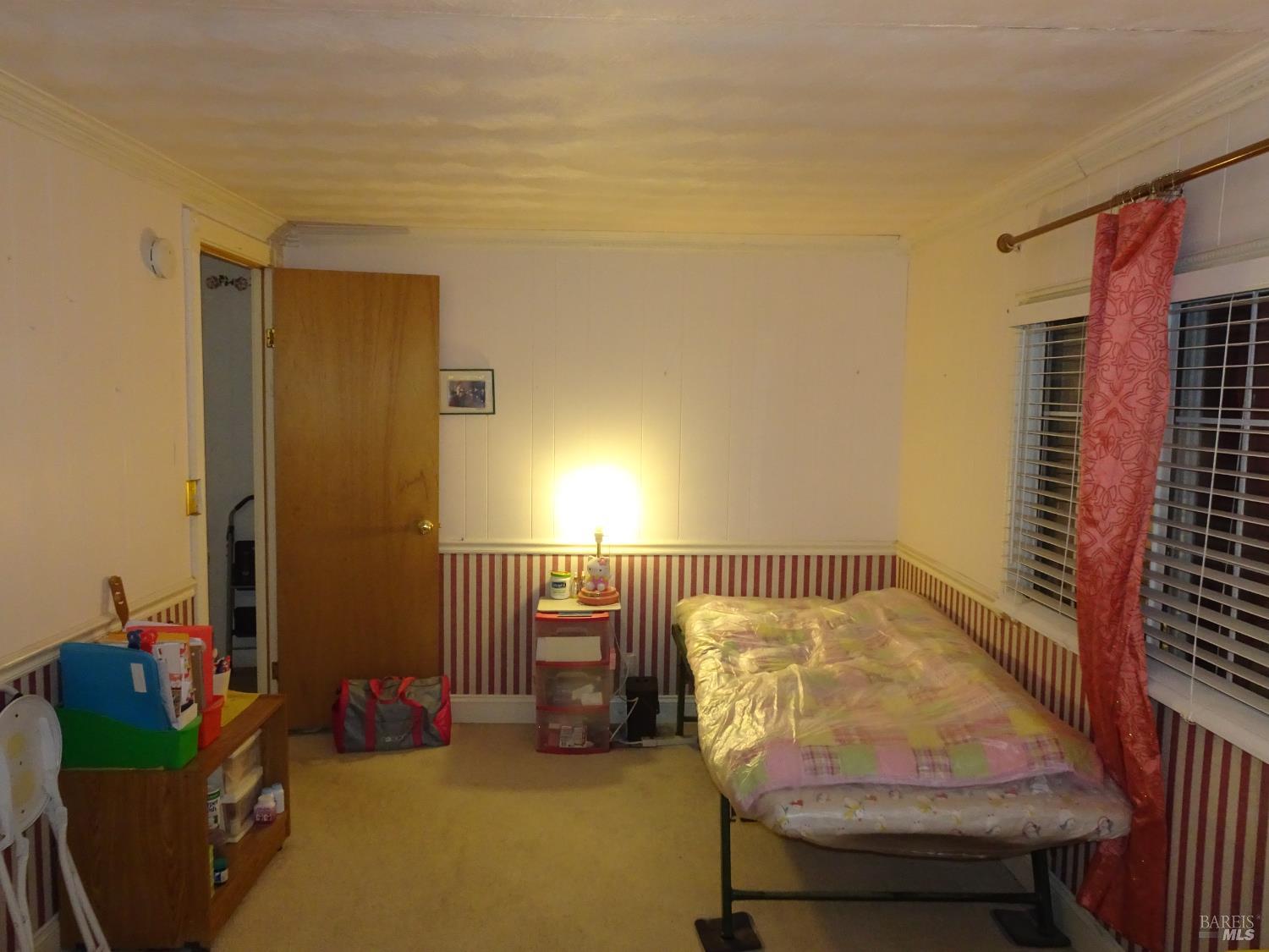 Property photo 32