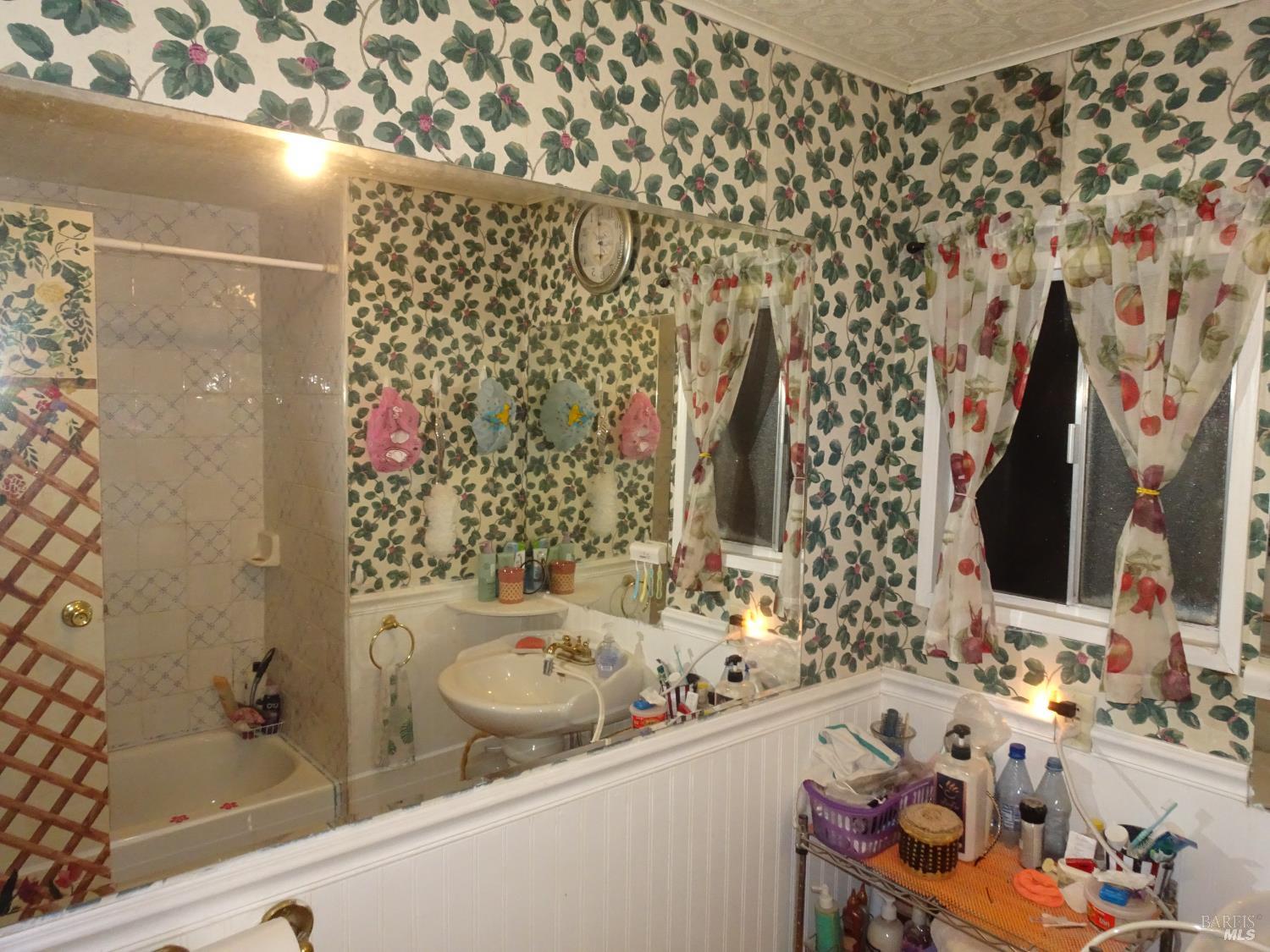 Property photo 36