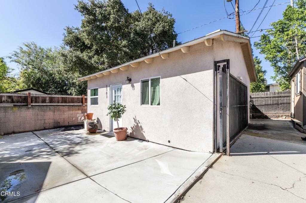 Property photo 32