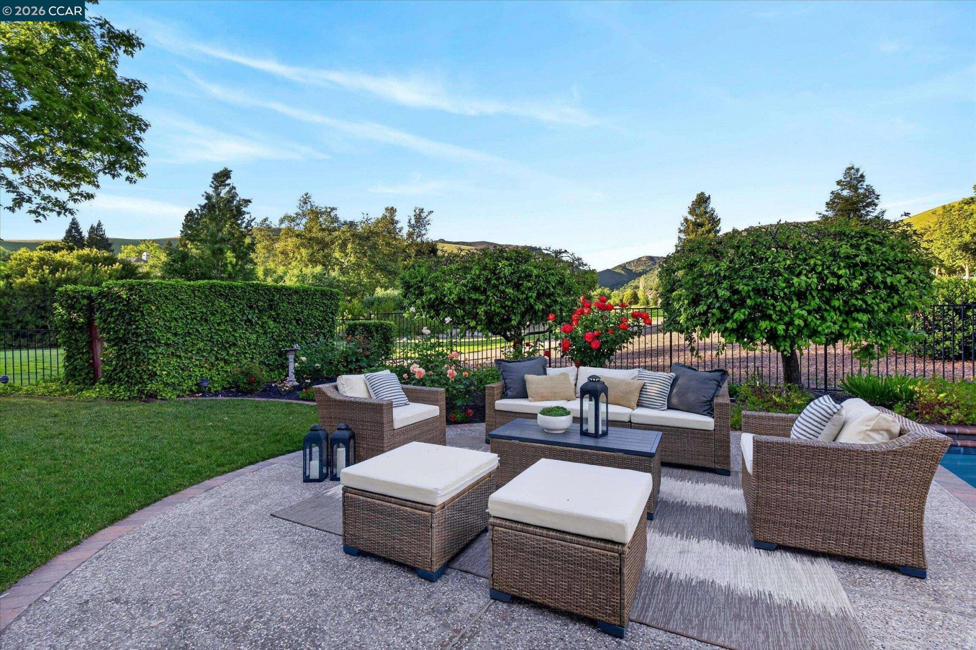 Property photo 43