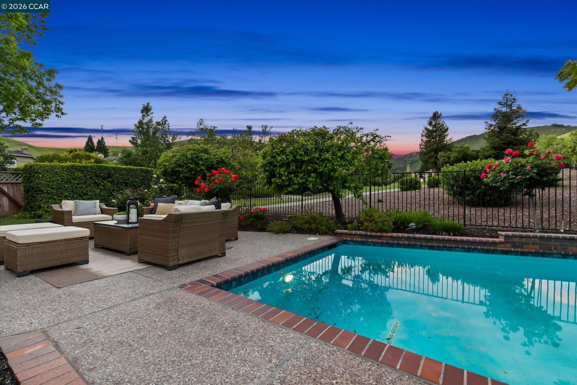 Property photo 44