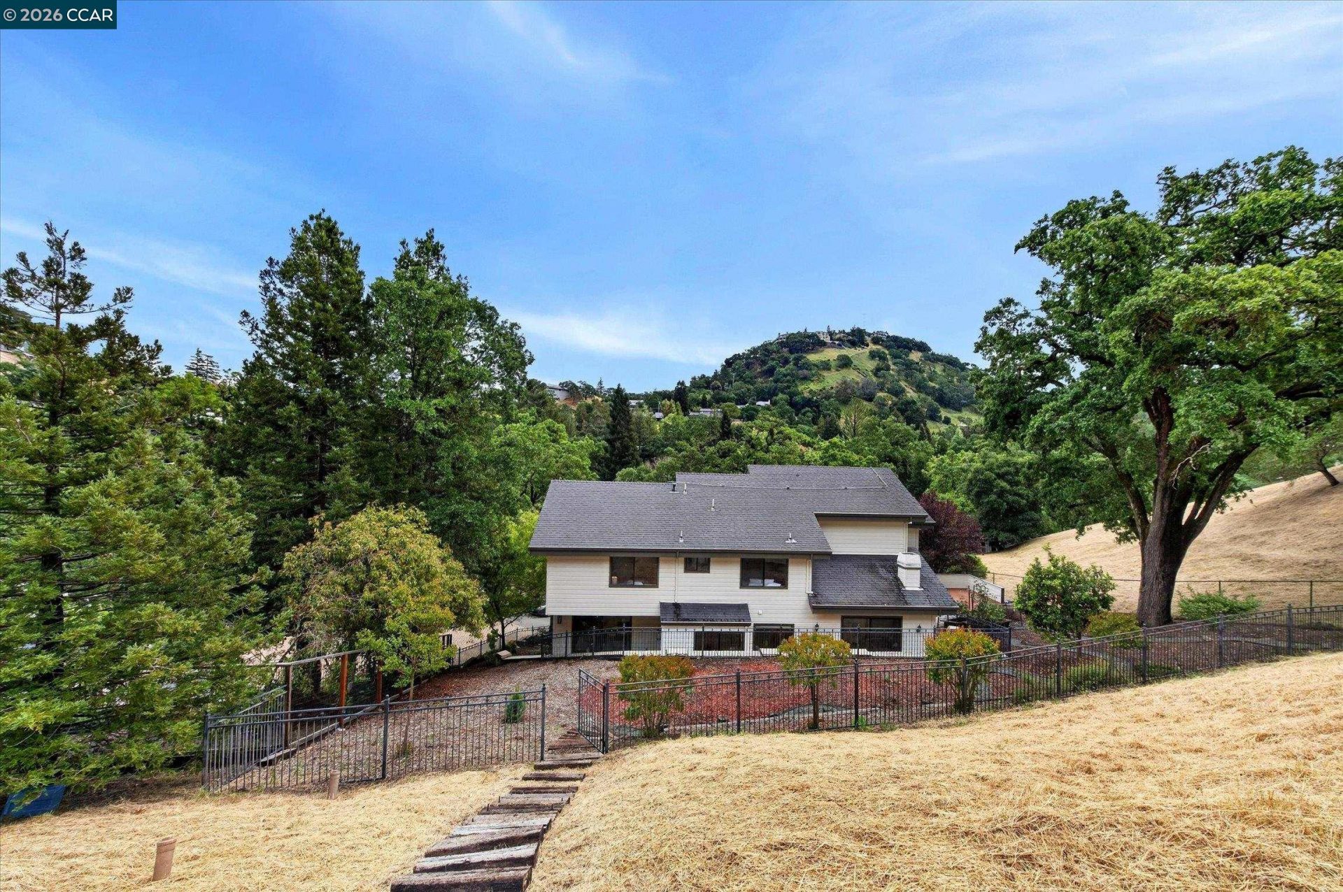 Property photo 44