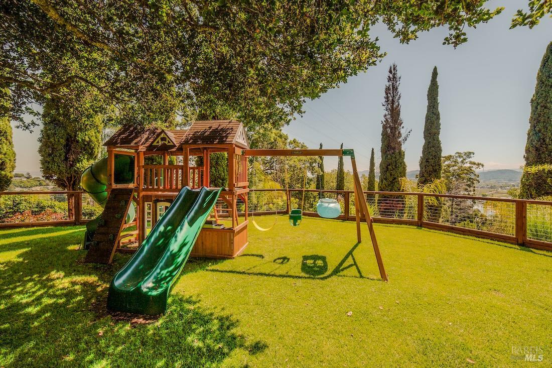Property photo 46