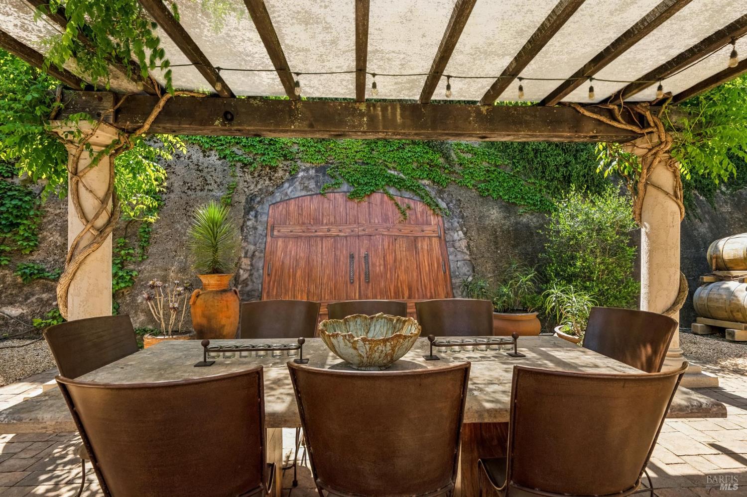 Property photo 34