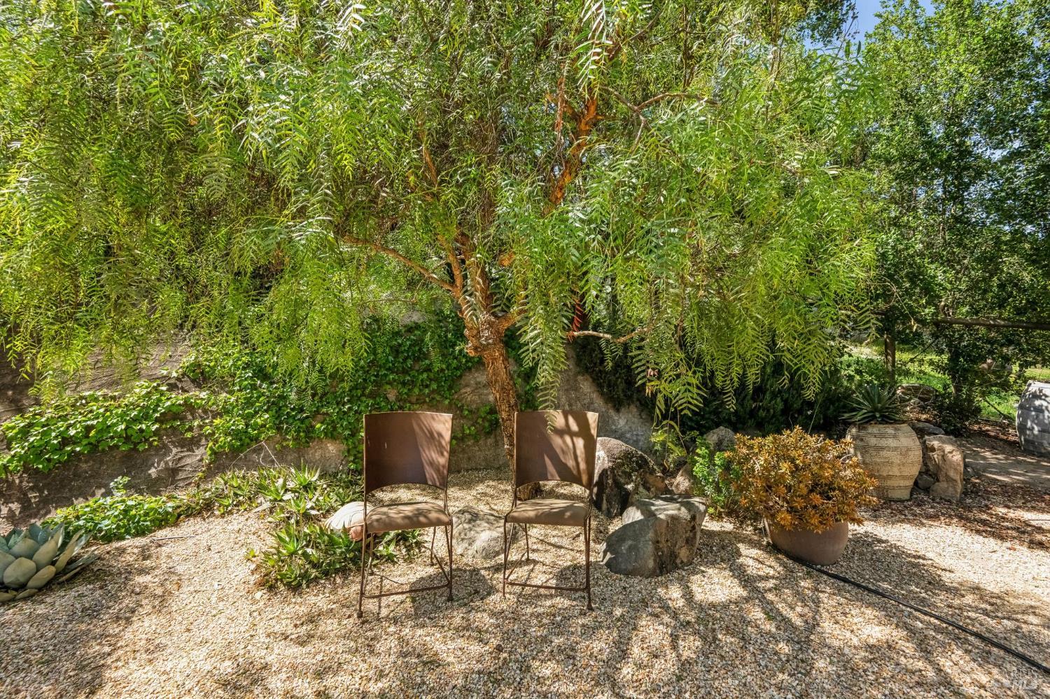 Property photo 38