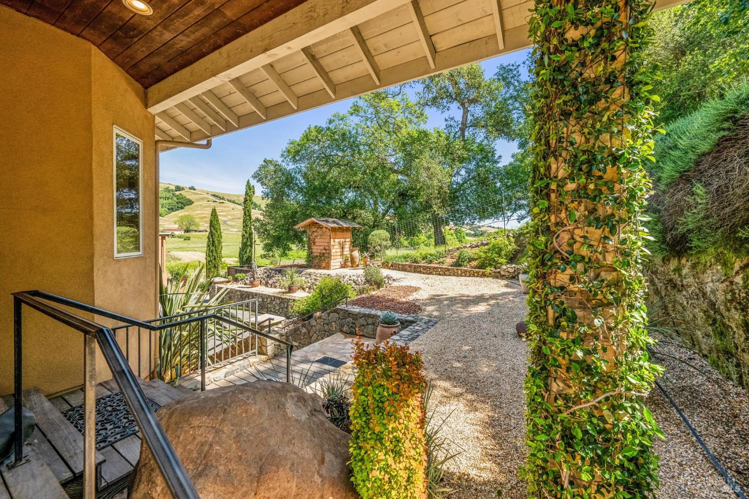Property photo 40