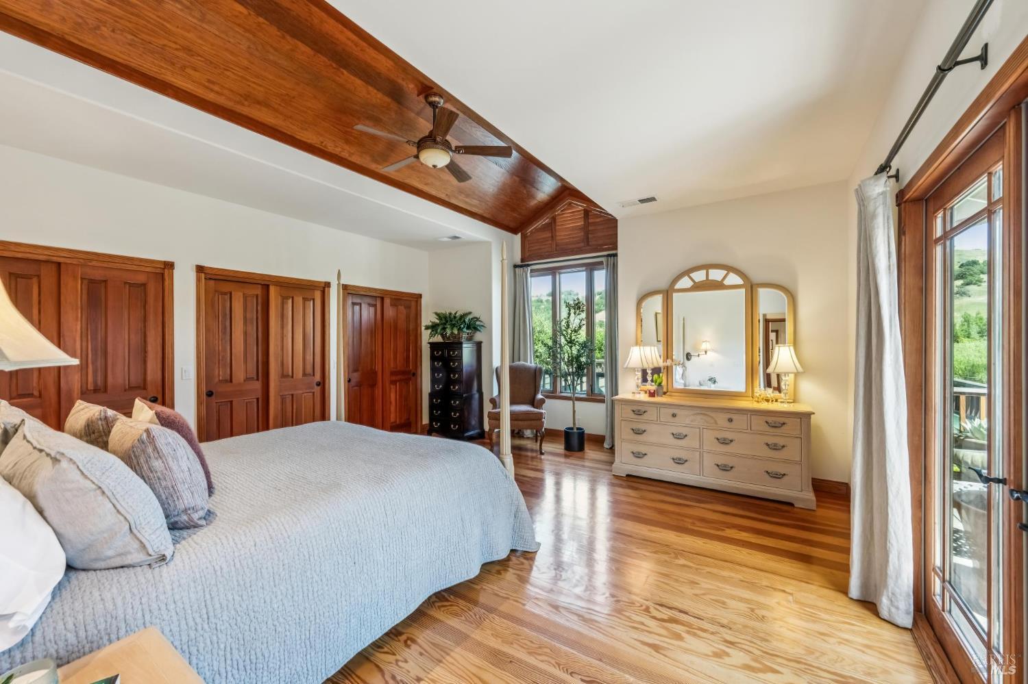 Property photo 43