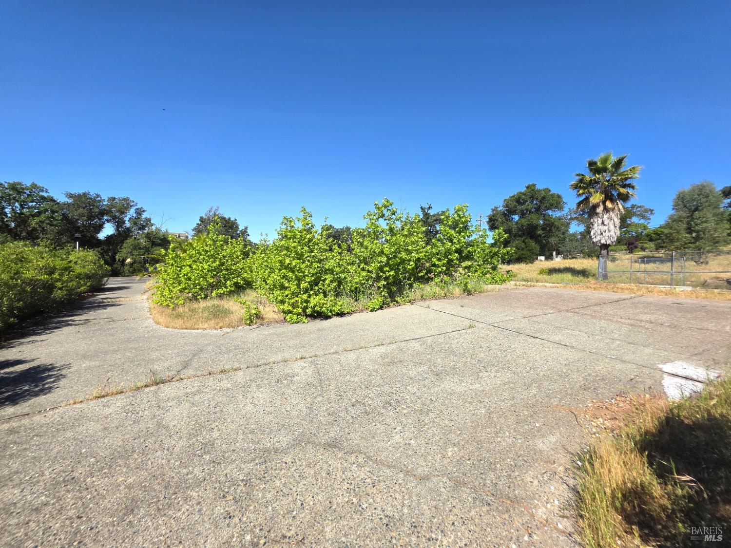 Property photo 24