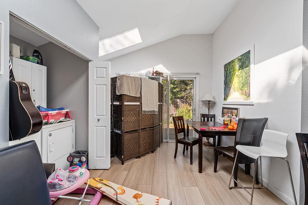 Property photo 28