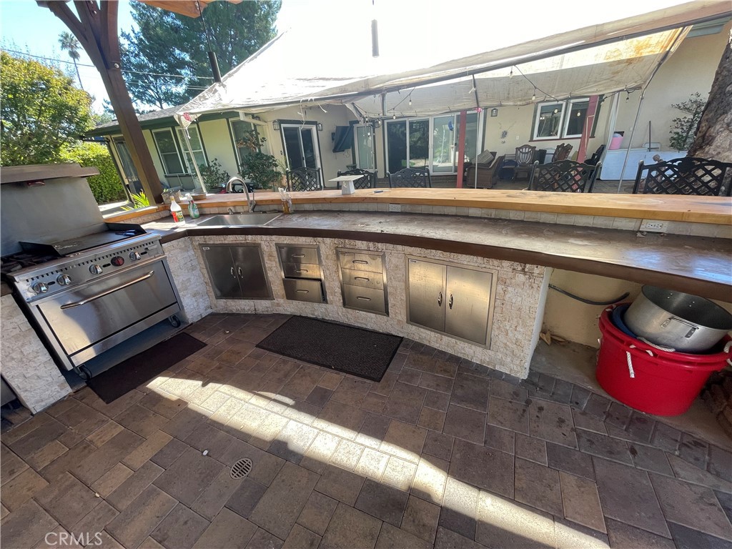 Property photo 33