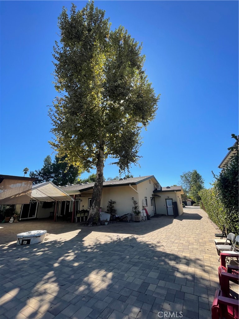 Property photo 38