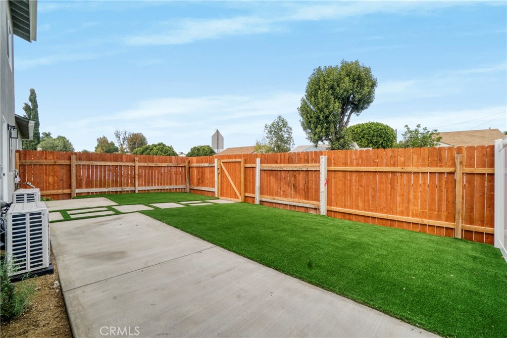 Property photo 38