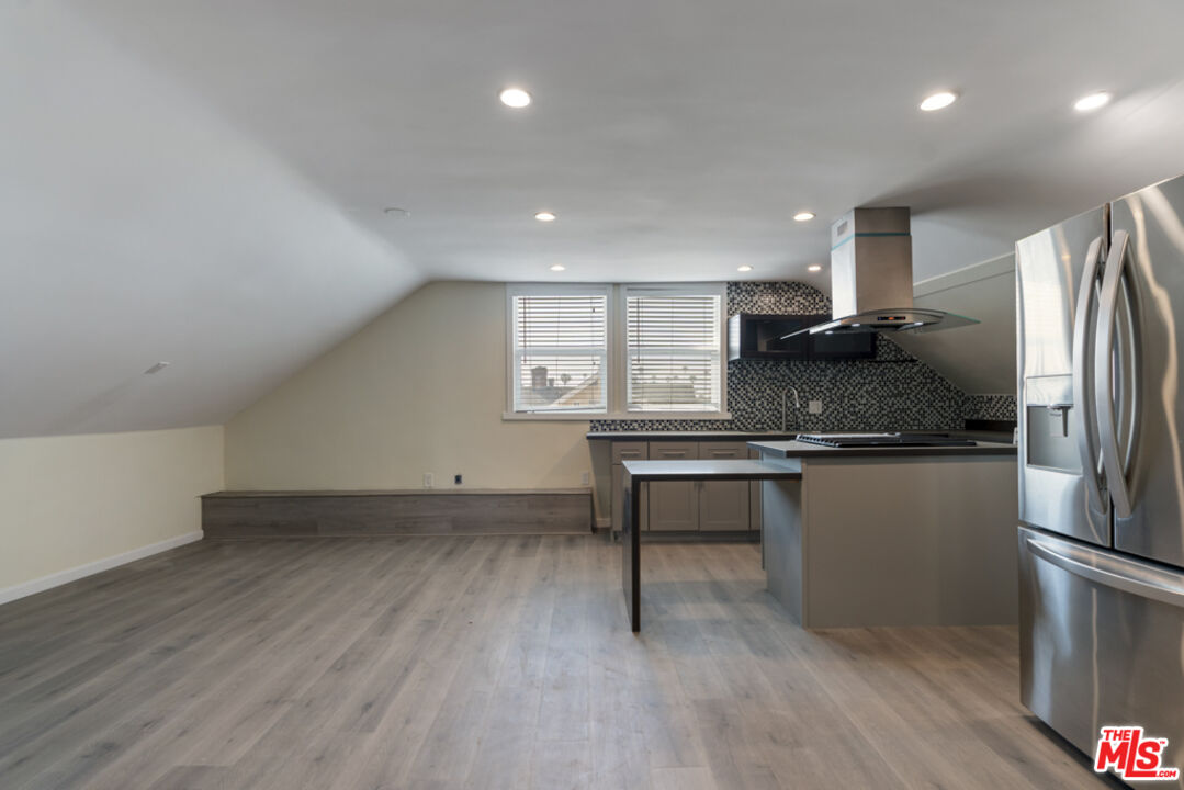 Property photo 50