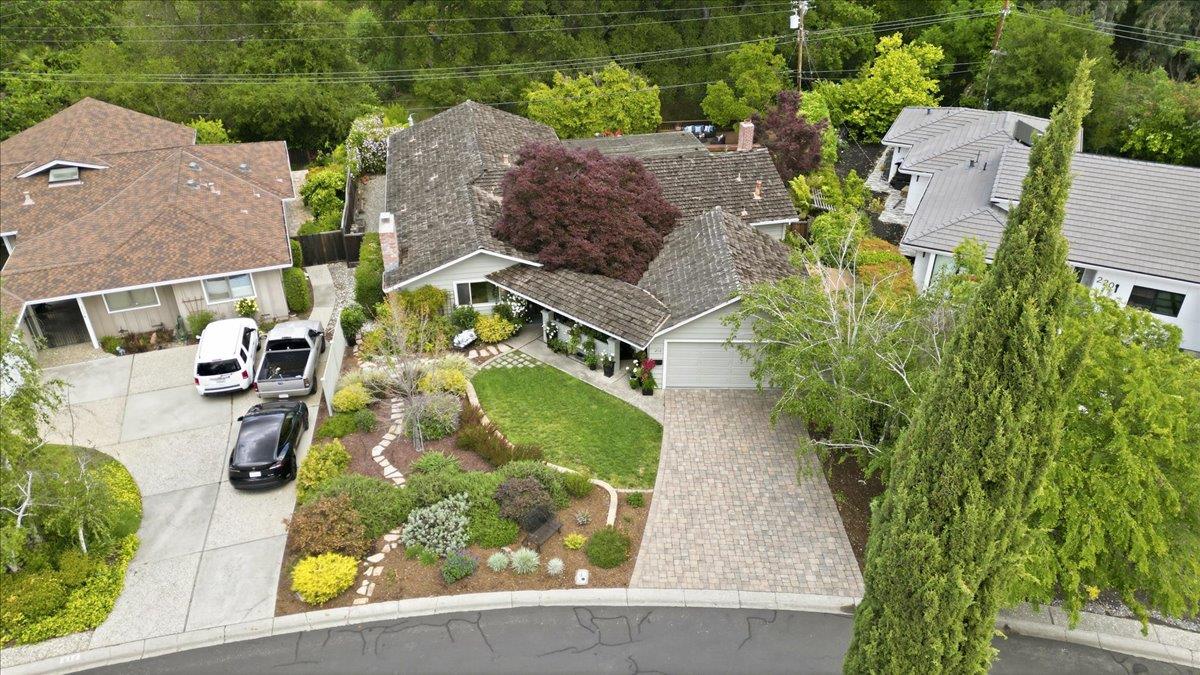 Property photo 34