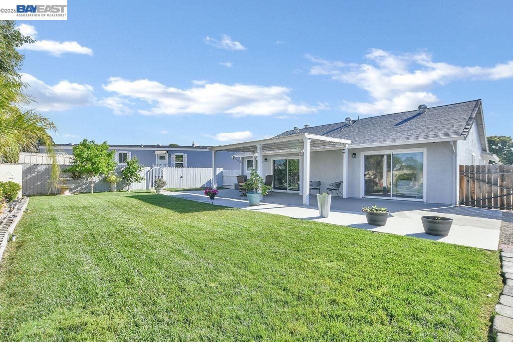 Property photo 38