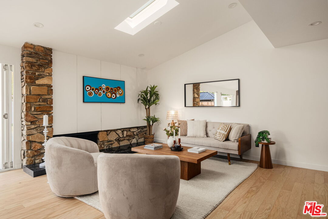 Property photo 22