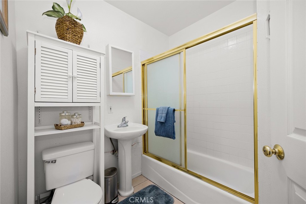 Property photo 28