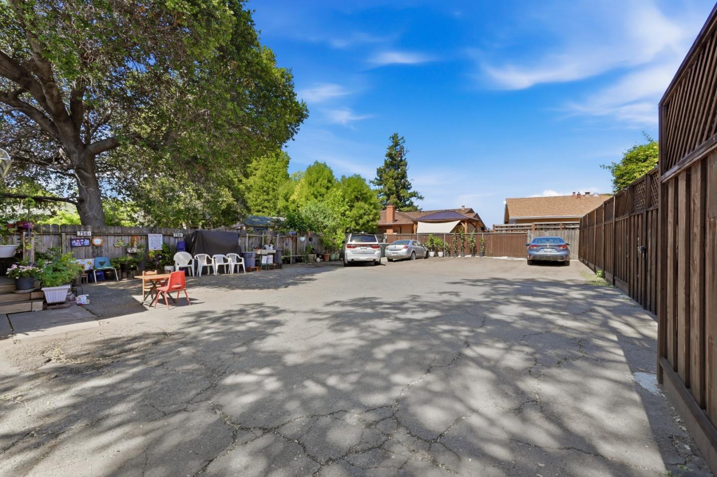 Property photo 46