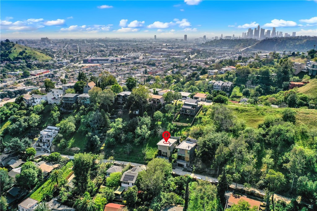 Property photo 43