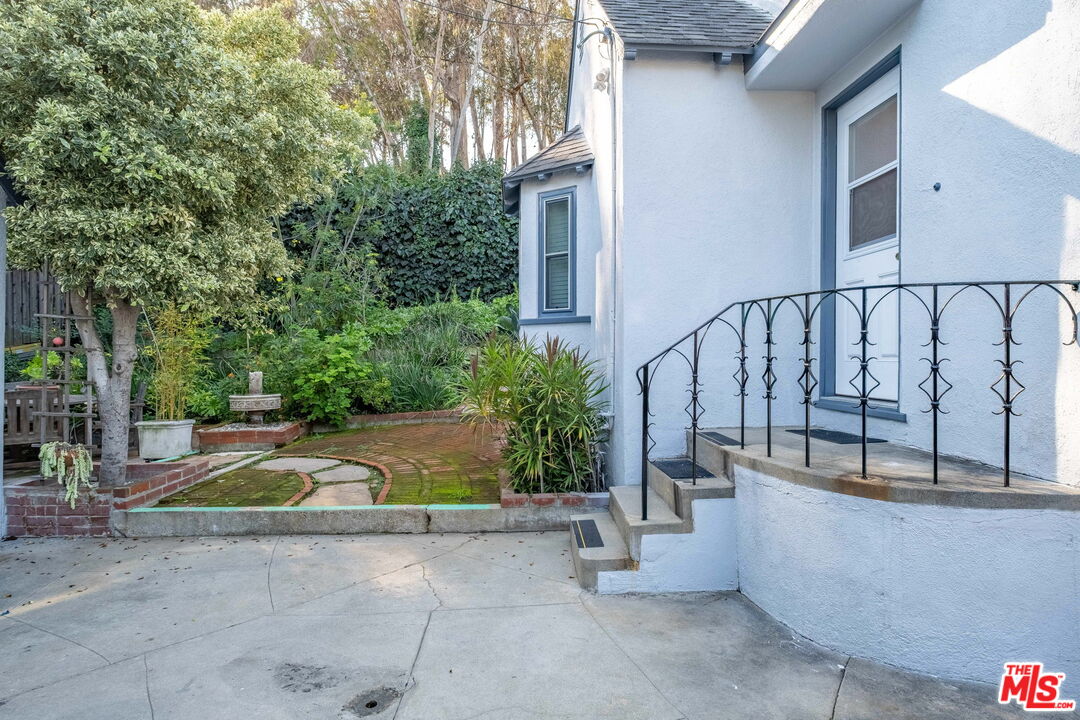 Property photo 47