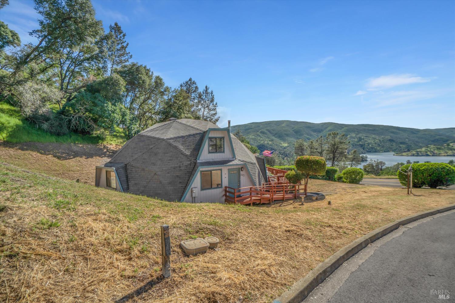 Property photo 11
