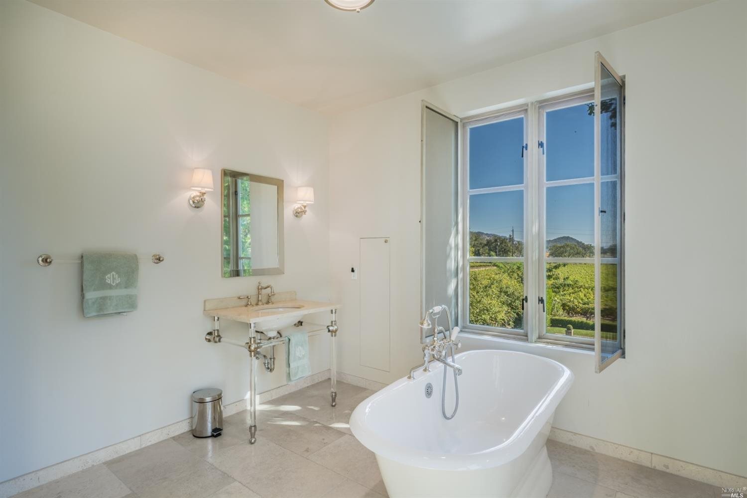 Property photo 28