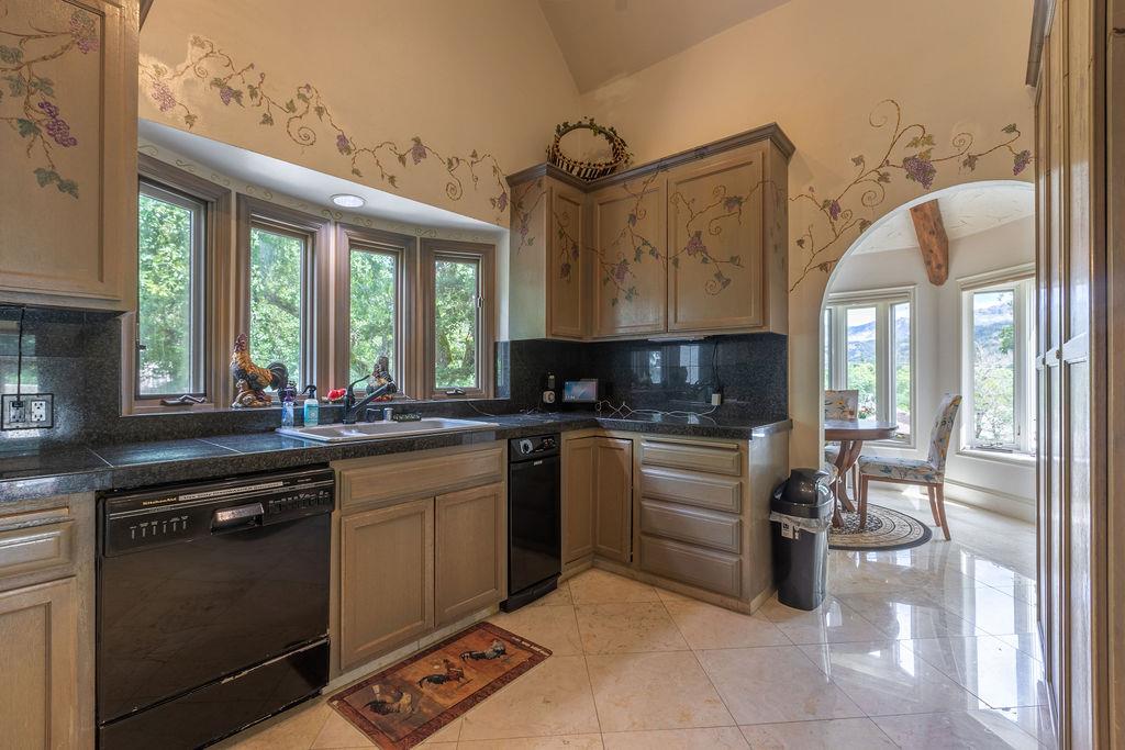 Property photo 26
